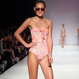 Nwt Kooey Australia Rosie Peach Print Swimsuit Size XS